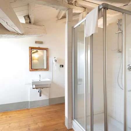 Hotel Castello Di San Sebastiano Po