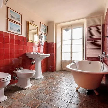 Castello Di San Sebastiano Po 2*