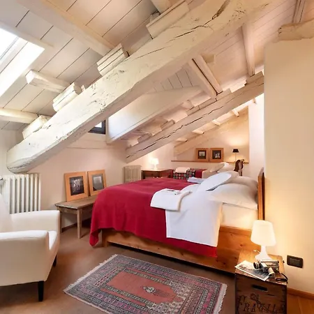 Castello Di San Sebastiano Po